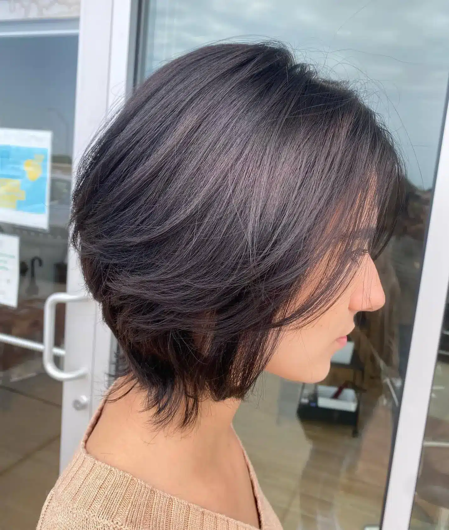 Stylish-Short-HairStyle-mit-witzigen Schichten