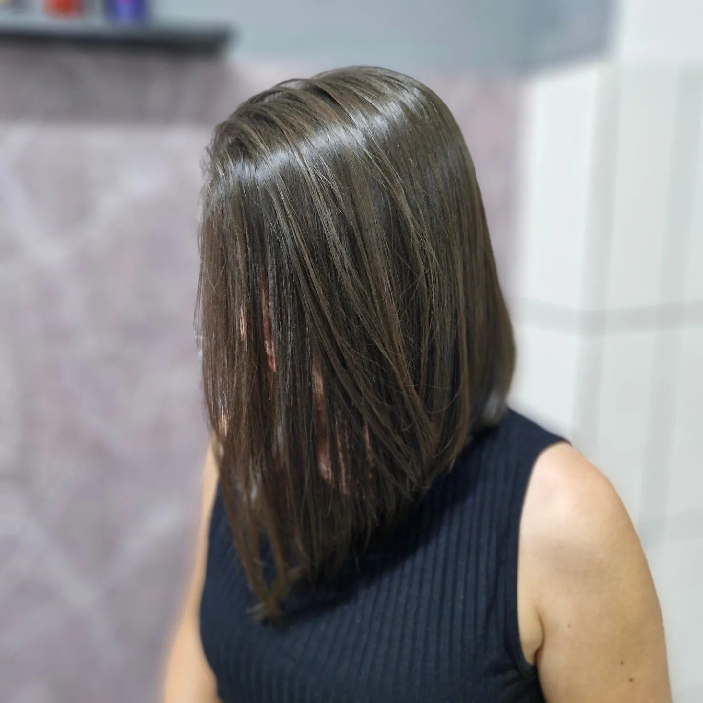 6. Abgled Long Bob in Ash Braun (lange Bob -Frisuren)