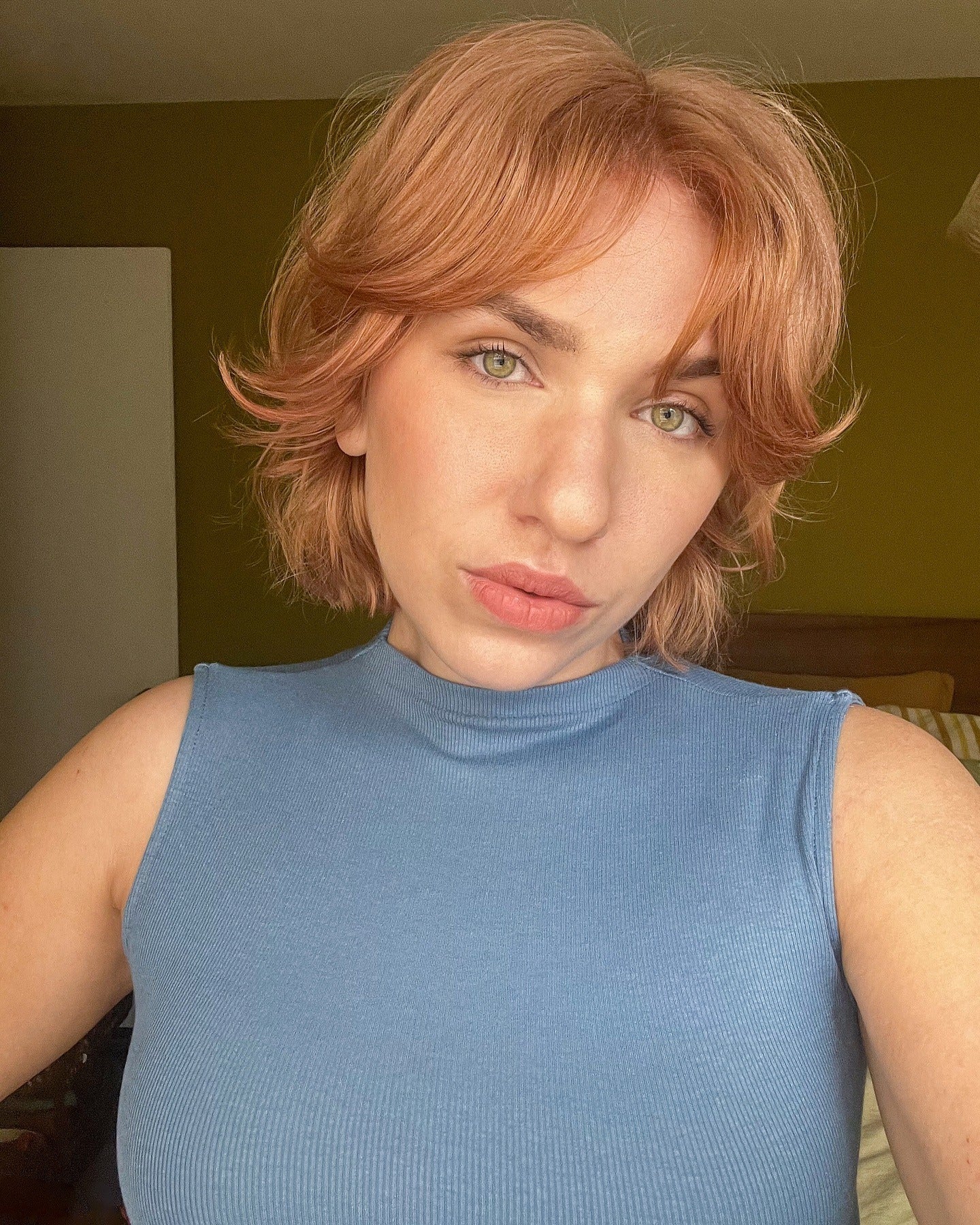 6. Copper Shag Bob mit Vorhangstichen (Frisuren der 70er Jahre)