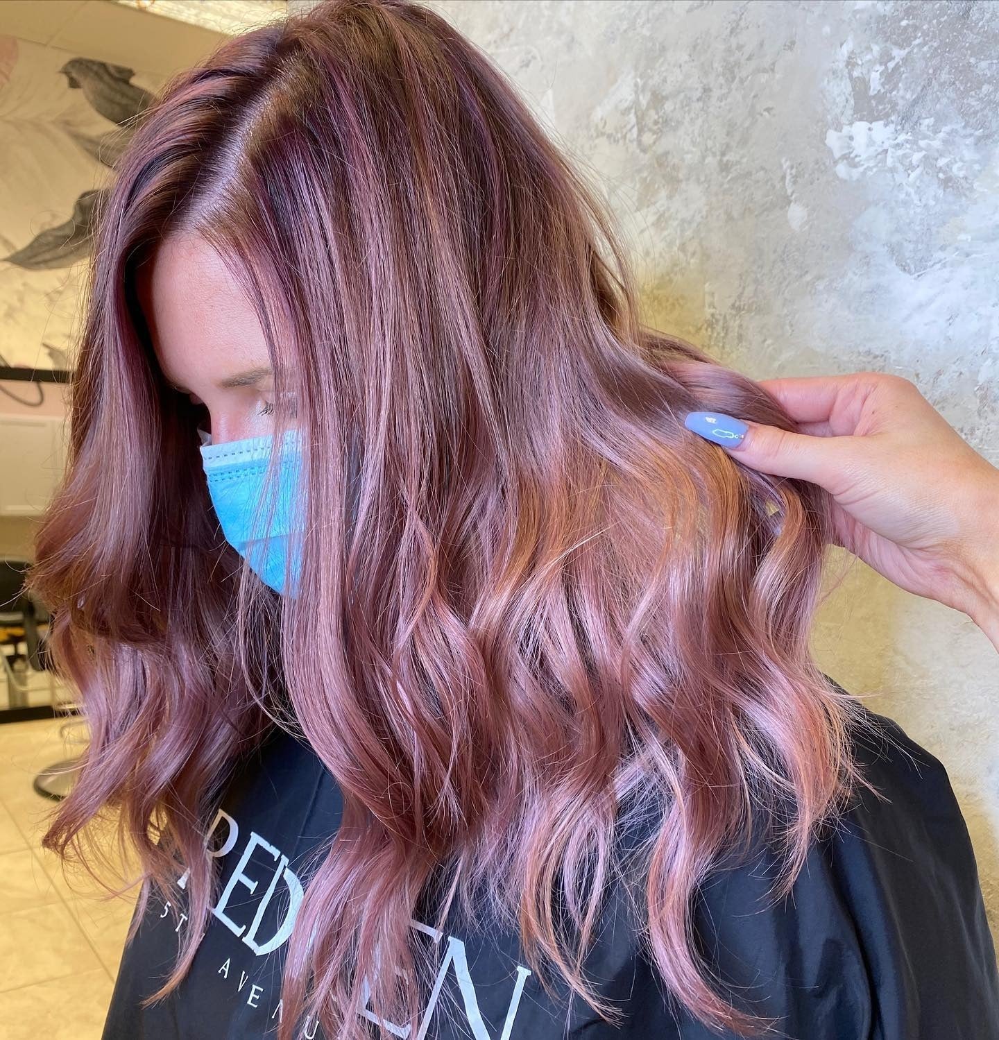 7. Staub staubige Rose mit subtiler Dimension (staubige Rosenhaarfarbe)