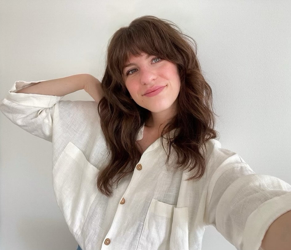 8. Klassischer brauner Wellenzottel mit abgerundeten Fransen (geschichtete Zottelfrisuren)