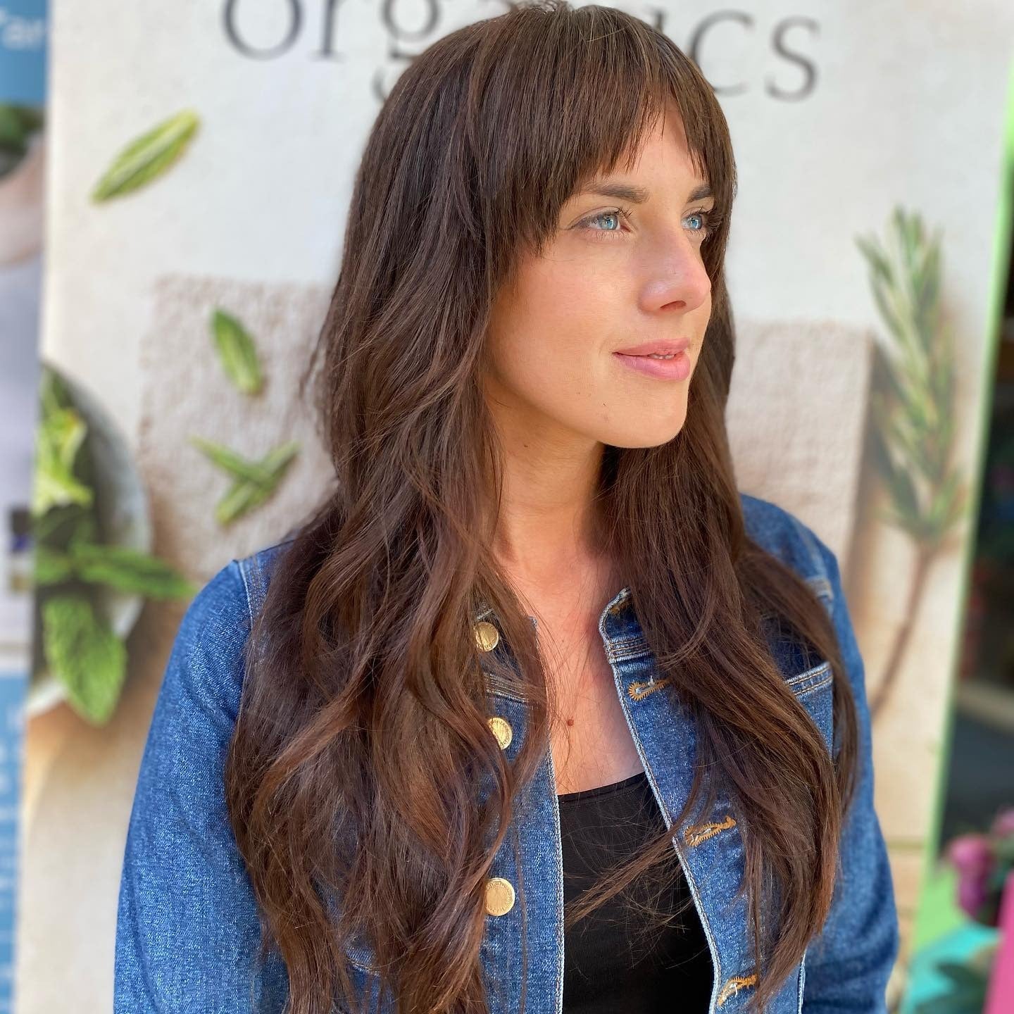 8. Kakao-Shag mit stumpfem strukturiertem Pony (langes, zotteliges Haar)