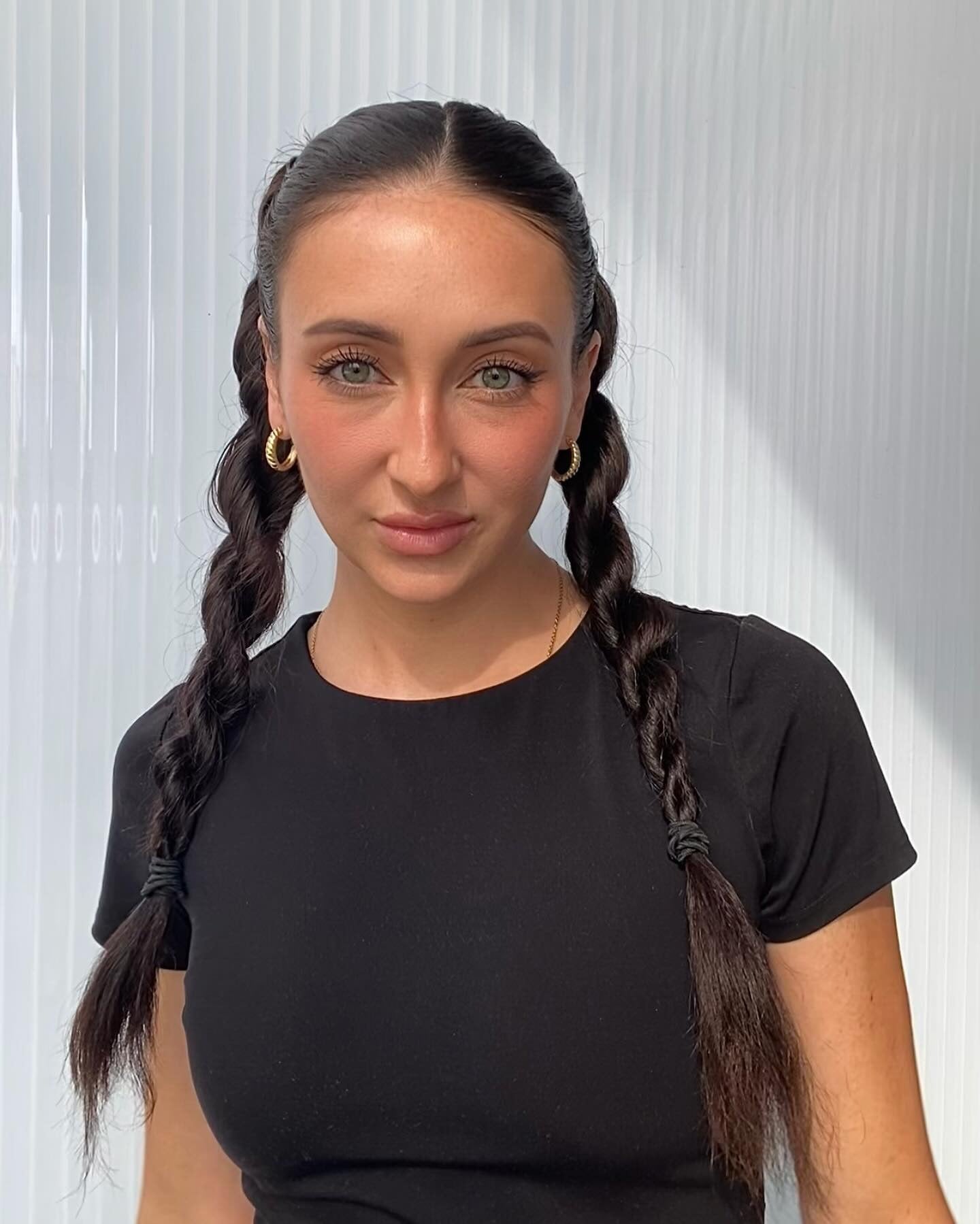 8. Doppelte Seilgeflecht auf dunkler Brünette (Sommerfrisuren)