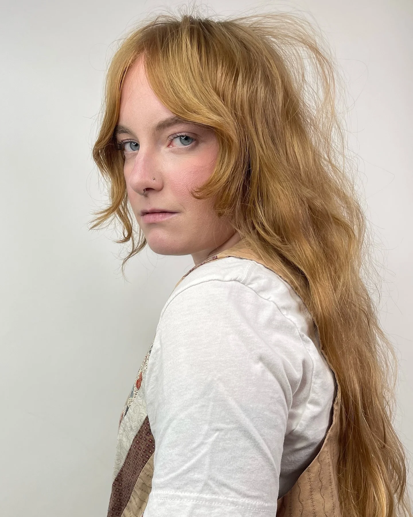 8. Golden Peach Soft Wolf Cut (Rasiermesserschnitt-Frisuren)