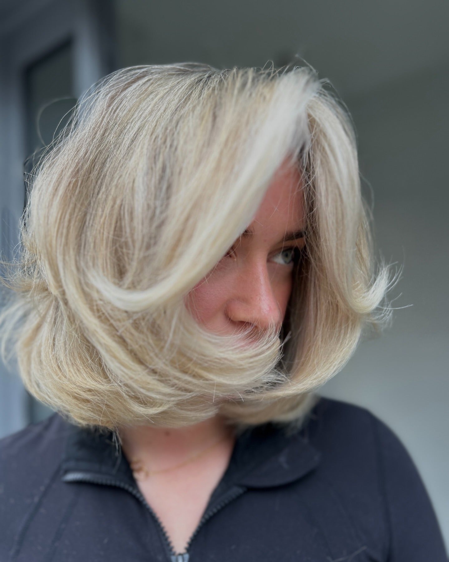 8. Layered Butter Blonde Bob (altes Geldhaar)