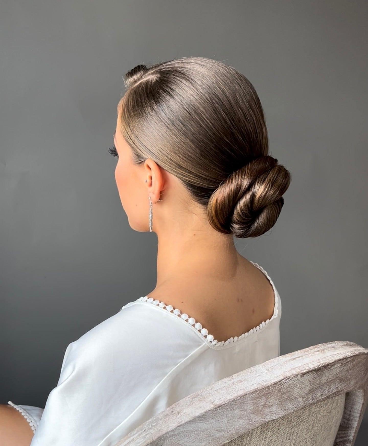 8. Schlankes niedriges Brötchen mit Karamelluntertönen (Brötchen Frisuren)