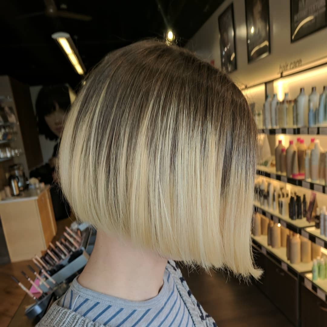 8. Straight Ombre Bob mit blonden Gradienten (Kinnlänge Bob)