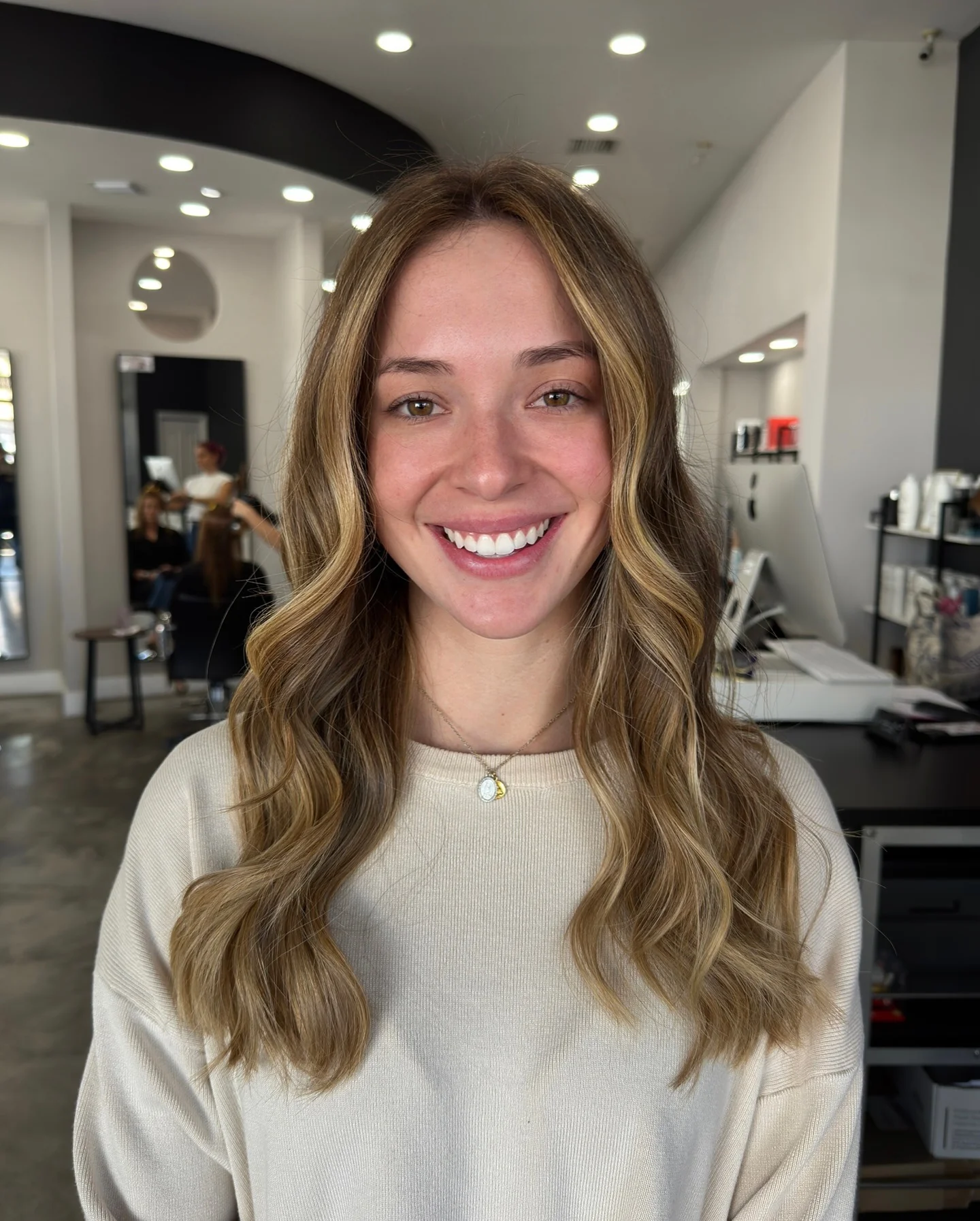 8. Sonnenbeschienene Karamellschichten (Karamell-Honigblond)