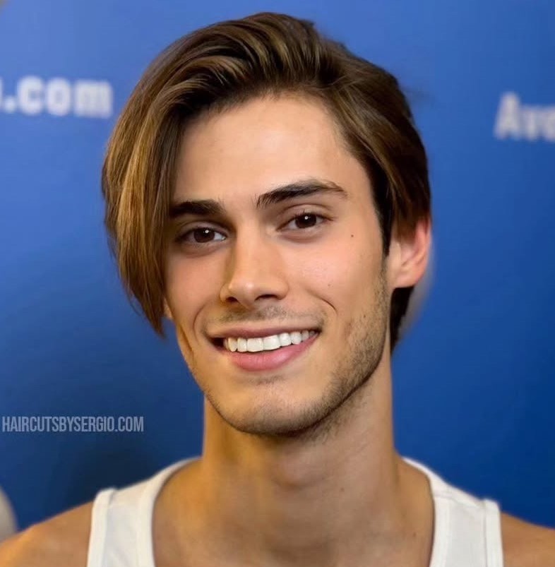 Mittlerer Randstil für längliche Gesichter