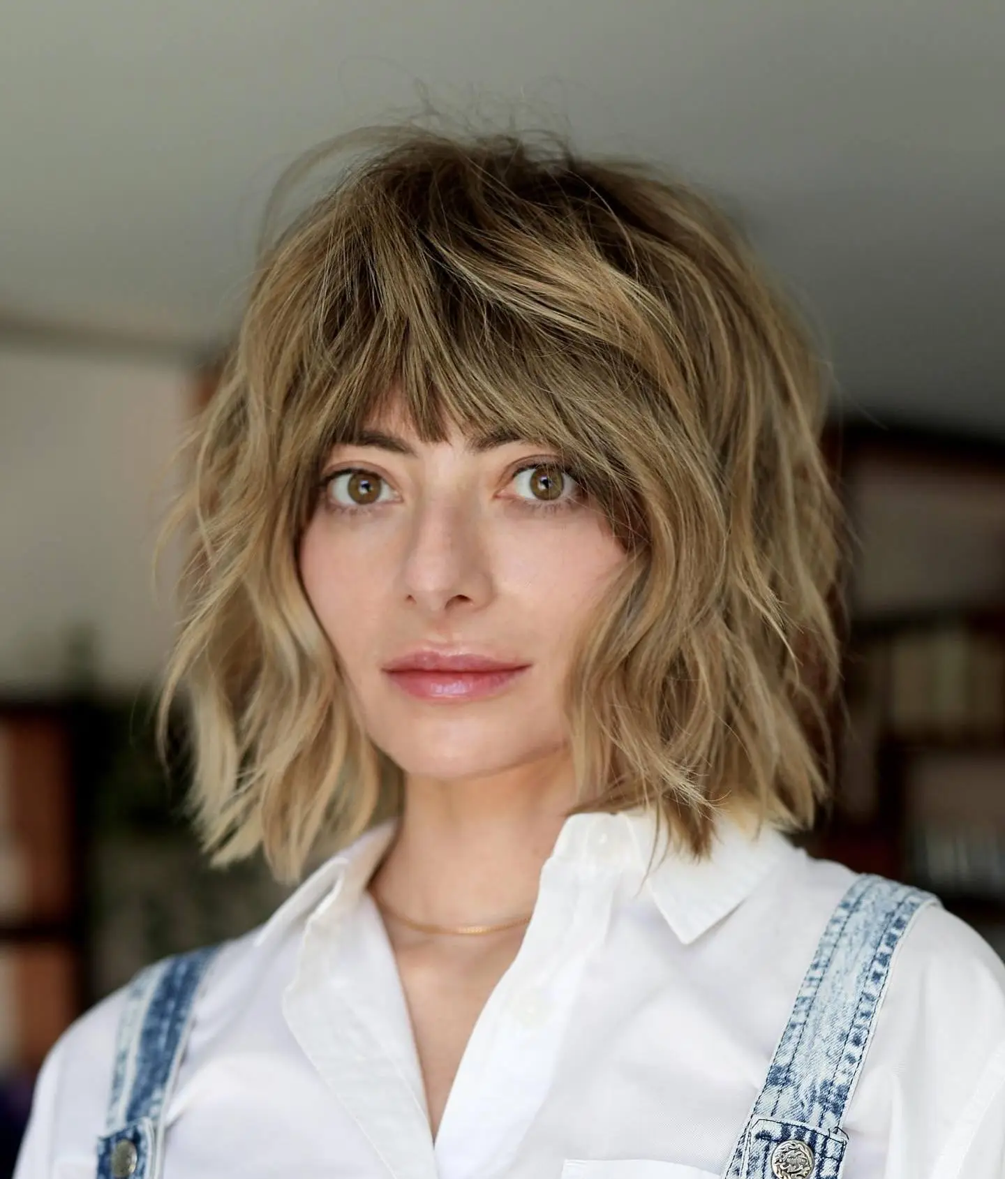 Dick-wolfs-haarig-mit-zeitlich-Schichten