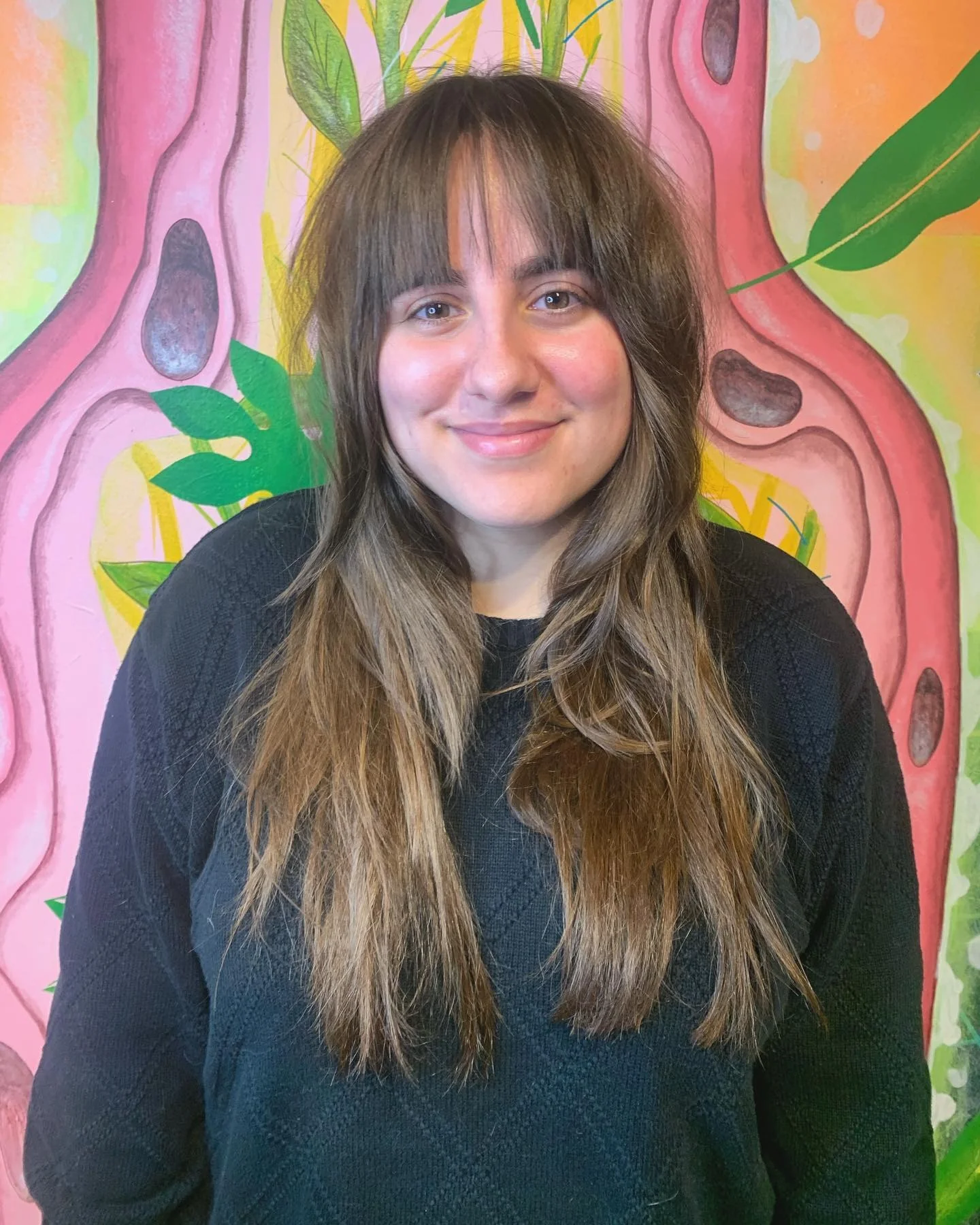 9. Sandy Shag mit langen Vorhangschichten (langes, zotteliges Haar)