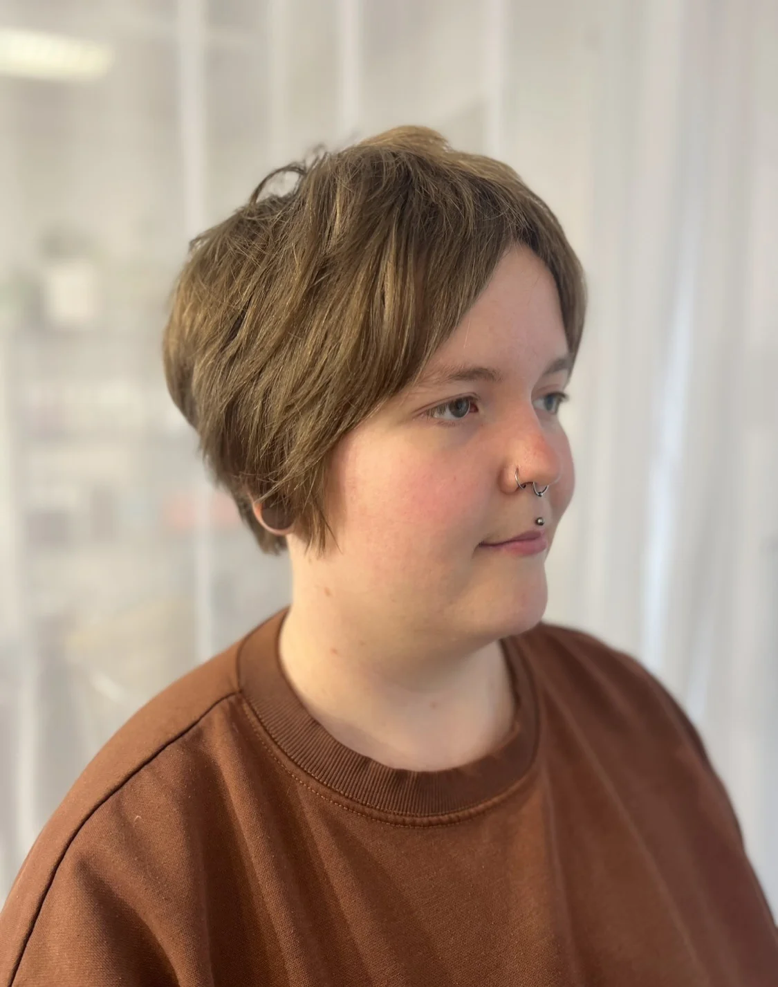 9. Soft Chestnut Shag Pixie (Zottige Pixie-Frisuren)