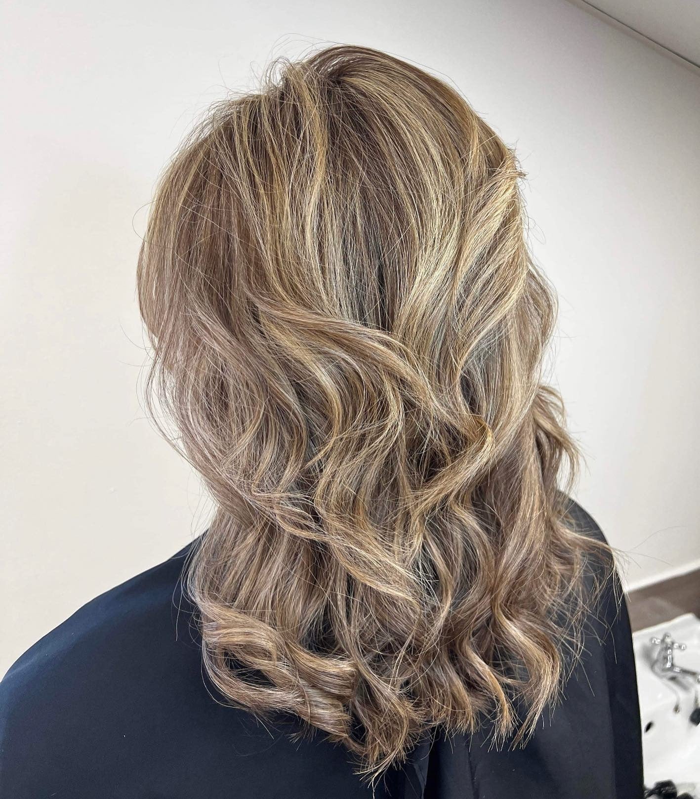 9. Locken mit Toffee-Struktur (flauschige Frisuren)