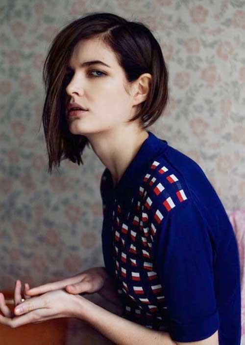 31 wunderschöne gerade Bob-Haarschnitte für Frauen Asymmetrischer Bob