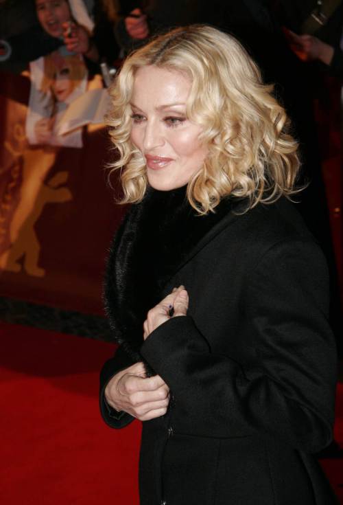 Bob mit goldenen Locken