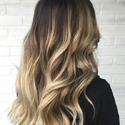 Braune und blonde Balayage