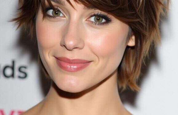 27 Chic, abgehackte Fringe -Haarschnitte Ideen für amerikanische Frauen: mutige Stile im Jahr 2025 probieren