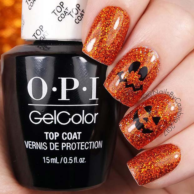 Glitzerkürbisnägel für Halloween 