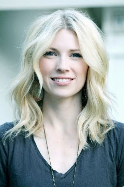 13 strahlende blonde Frisuren für mittelgroße Haare mittelgroße Blonde-Hairstyles-3