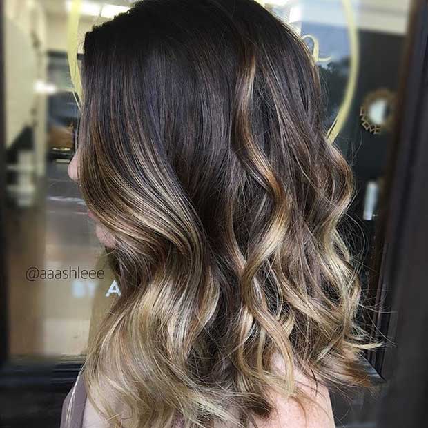 20 atemberaubende blonde Highlights für dunkle Haare Blonde Balayage Highlights für dunkle Haare