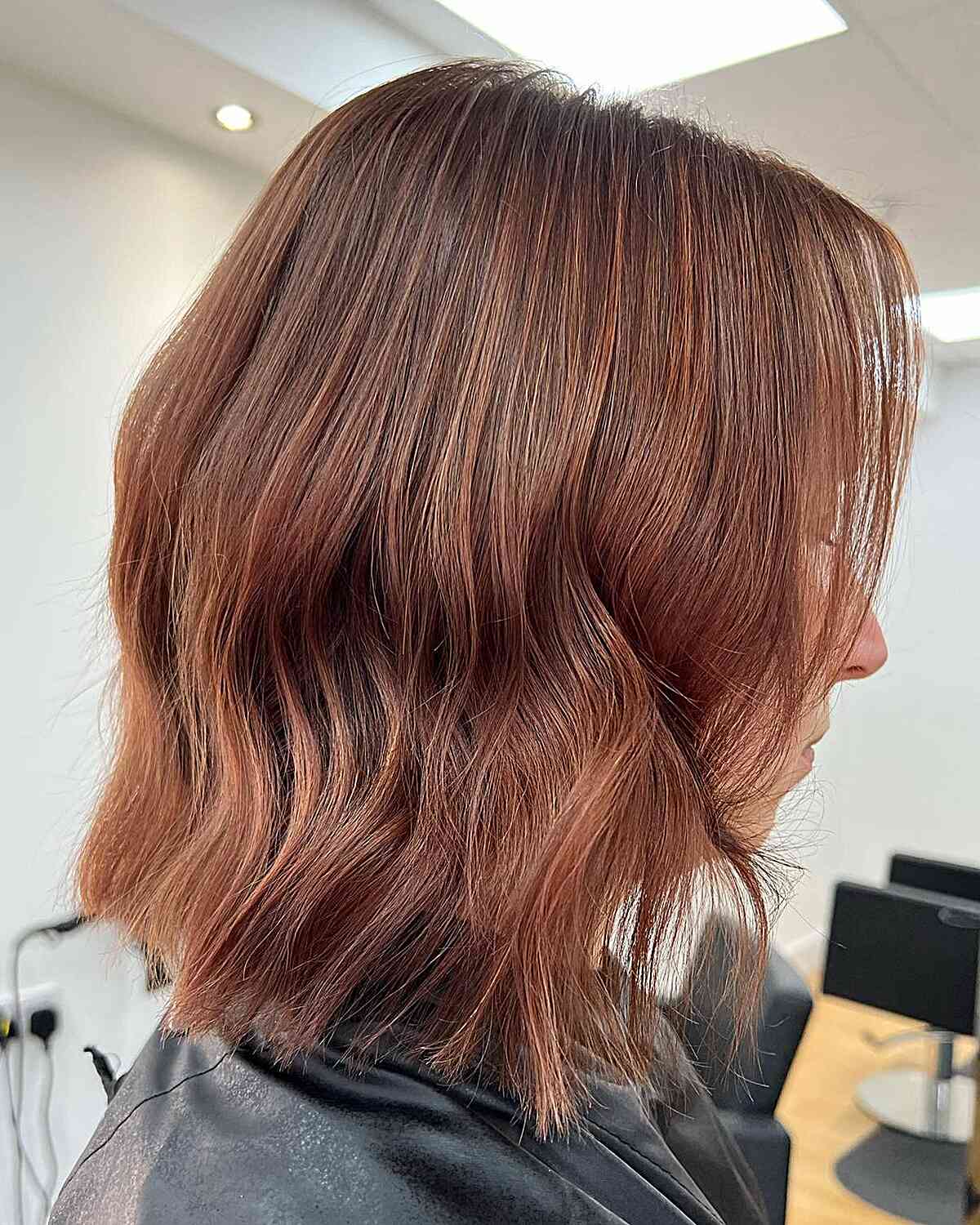 Kasturn sexy weiche Wellen auf einem mittleren Bob