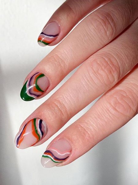 Herbst Marmoreffekt Maniküre