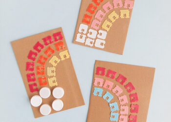 Recycling -Brot -Tag Regenbogenkunst