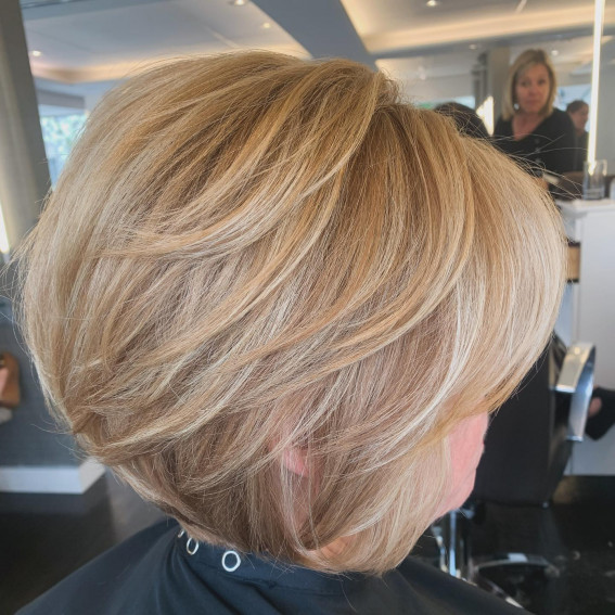 abgehackter Bob, abgehender Abschluss Bob, abgehackter Bob Short, Abschluss Bob, strukturierter Bob, Abschluss Bob -Haarschnitte, abgehacktes Bob mit Fransen, geschichtete, abgehackte Bob, abgehacktes Bob gerade Haare, abgehacktes Bob mit Pony über 50, abgehackt für feine Haar