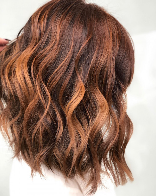 Muskatnuss und Zimthaarfarbe