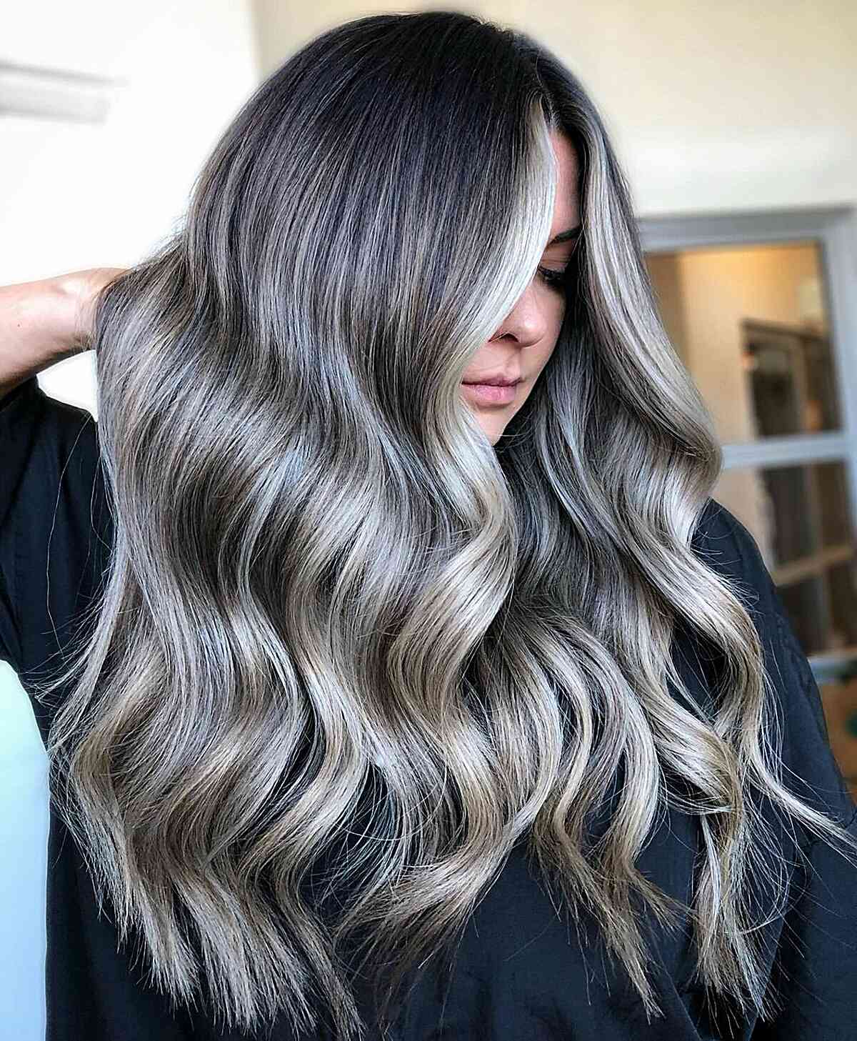 Kühltönte aschelige blonde Balayage