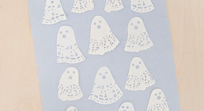 Doily Ghost Paper Craft
