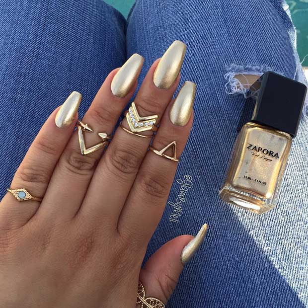 22 lustige Möglichkeiten, Ballerina -Nägel zu tragen Gold Sarg Ballerina Nageldesign