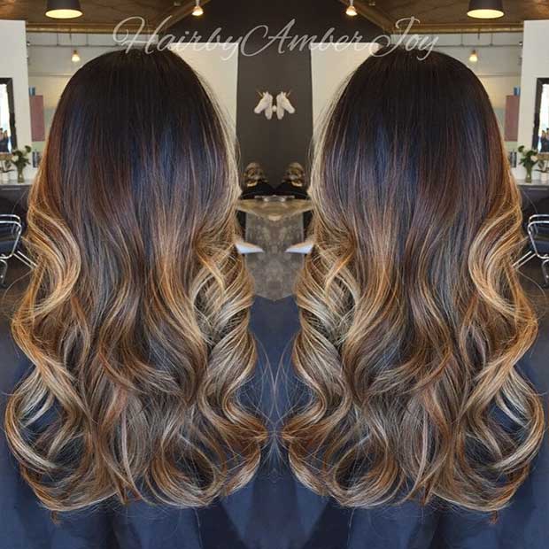 20 atemberaubende blonde Highlights für dunkle Haare Goldene Bänder aus Blonde auf langem brünetten Haaren