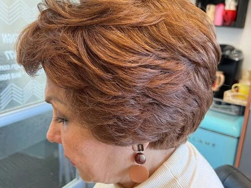 14 Frisurstrends für Frauen über 50: fabelhaft bei 50