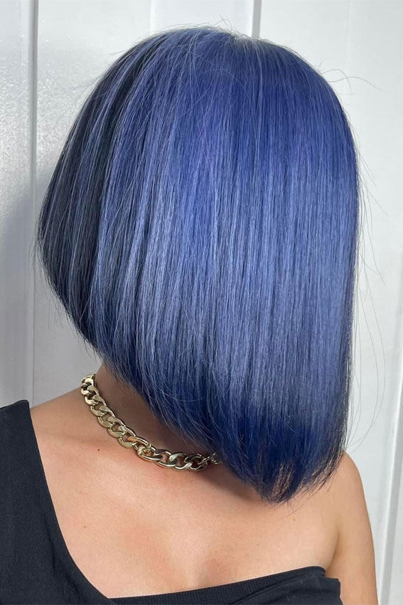 Sleek Inverted Bob, Layered Bang Inverted Bob, Layered Inverted Bob, umgekehrter Bob, umgekehrter Bob -Haarschnitt, umgekehrte Bob -Haarschnitte