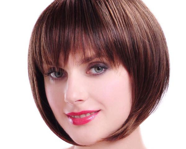Braune Bob-Frisuren für Frauen
