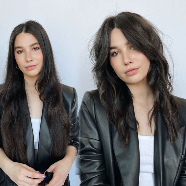 Lange wellige Frisur mit einem mittleren Teil