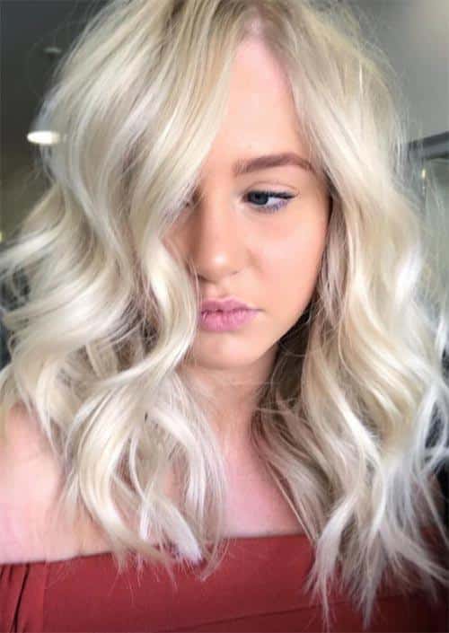 Mittellange/mittellange Frisuren und Haarschnitte für Frauen