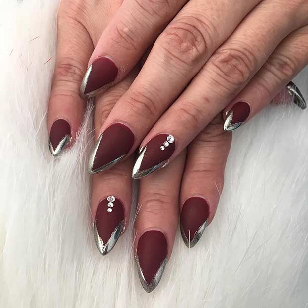 20 trendige metallische Nageldesigns, die jetzt kopiert werden können Metallic French Tipp Nail Art Design
