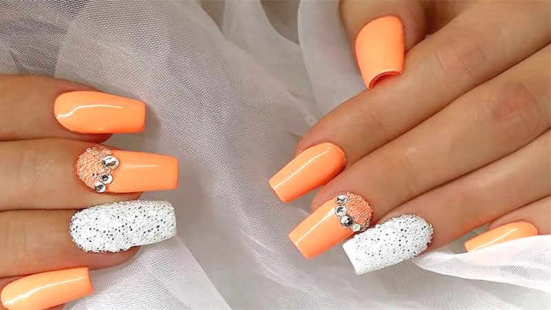Orange Hochzeitsnägel