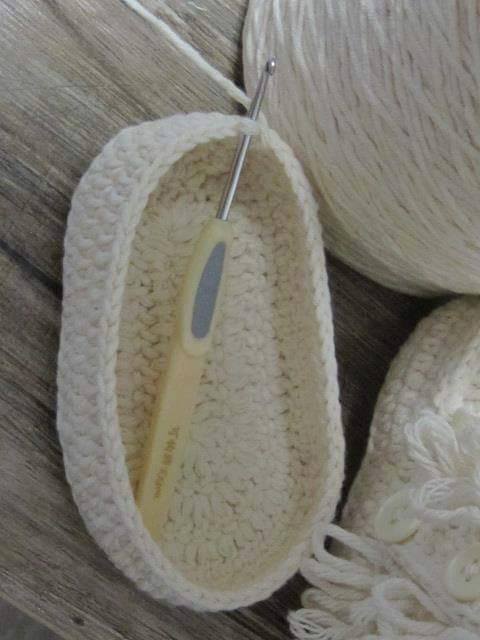 Original Häkelbabystiefel 4