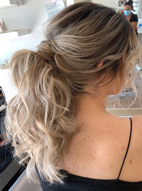 Messy Pferdeschwanz, unordentliche Pferdeschwanzfrisur, Pferdeschwanzfrisur, Pferdeschwanzfrisuren für Hochzeit, Pferdeschwanzfrisuren für schwarze Haare, Pferdeschwanzfrisuren Abschlussball, hohe Pferdeschwanzfrisuren, Ponytailfrisuren für Bräute, strukturierte Ponytail -Frisuren Frisuren Frisuren Frisuren Frisuren Frisuren Frisuren Frisuren