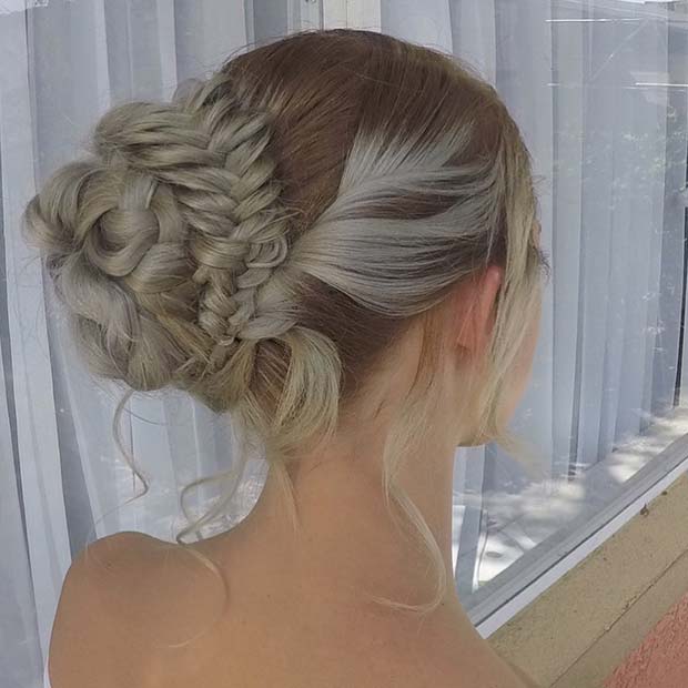 20 schöne geflochtene Hochsteckfrisur Ideen für Feiertage Multi -Braid -Brötchen für schöne geflochtene Hochsteckfrisuren