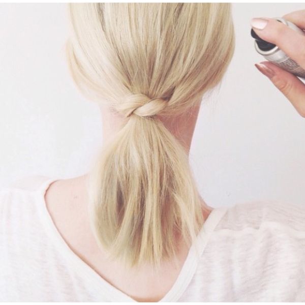 Kurze Hochgeschwindigkeits -Hochsteckfrisur