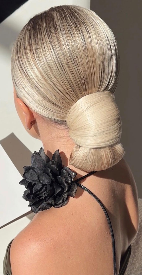 schlanke Hochsteckfrisur, elegante Hochsteckfrisuren für lange Haare, elegante Hochsteckfrisuren für mittelgroße Haare, schlanke Hochsteckfrisuren für Hochzeit