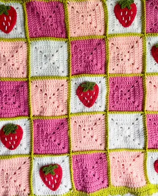 Erdbeer -Oma -Quadrathäkchen -Muster 1