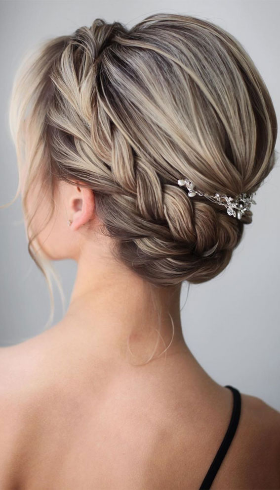 Halo Braid, Halo geflochtene Hochsteckfrisur, Braut geflochtene Hochsteckfrisur, Hochsteckfrisur für elegant